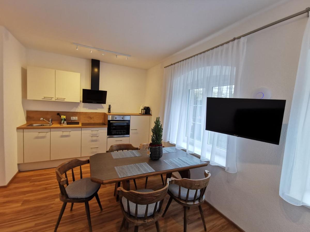 Apartments Haus Schoen - Preise Inclusive Pitztal Sommer Card Йерценс Номер фото