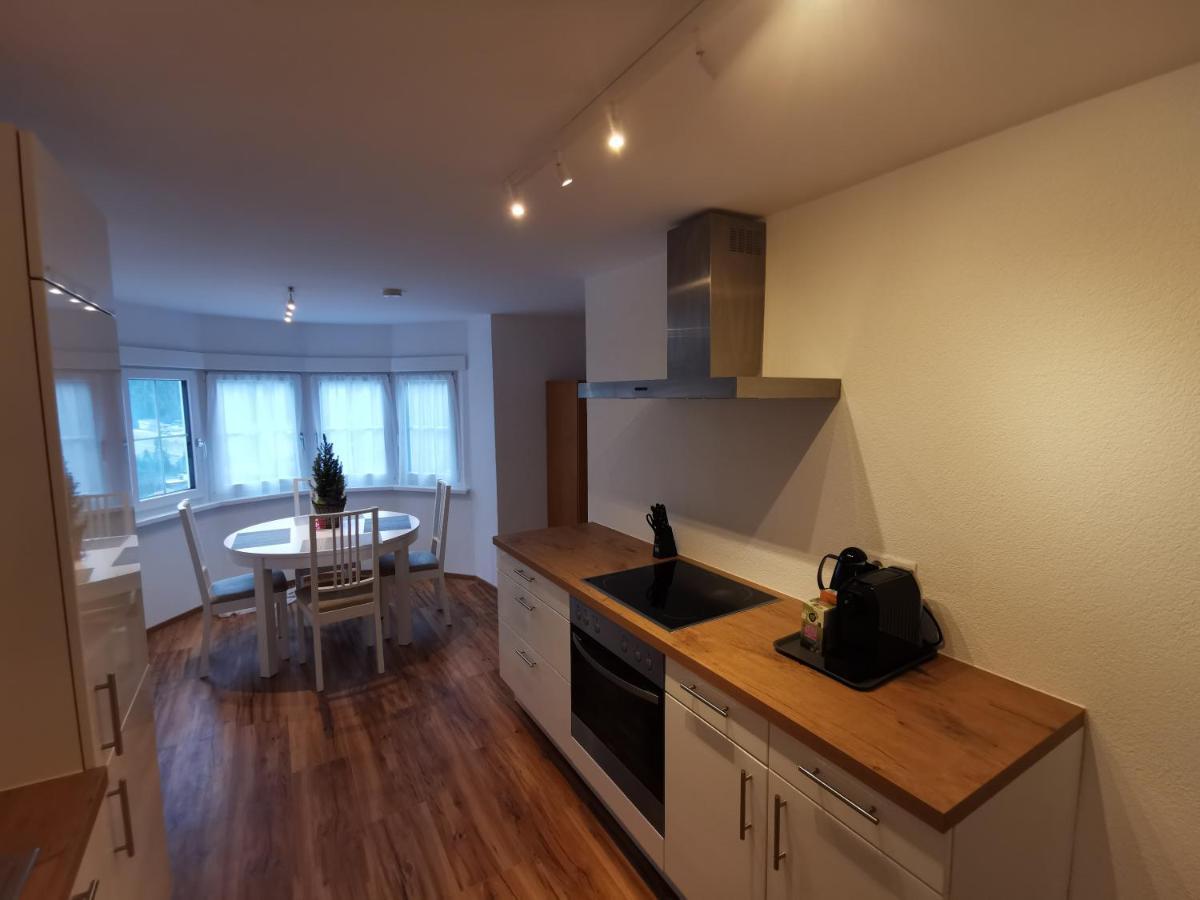 Apartments Haus Schoen - Preise Inclusive Pitztal Sommer Card Йерценс Экстерьер фото